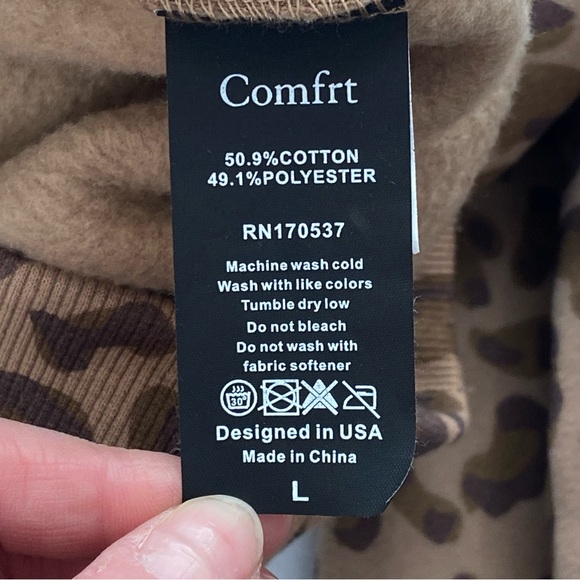 NWOT Comfrt Limited Edition Brown Leopard Minimalist Hoodie Size Large - Picture 12 of 14